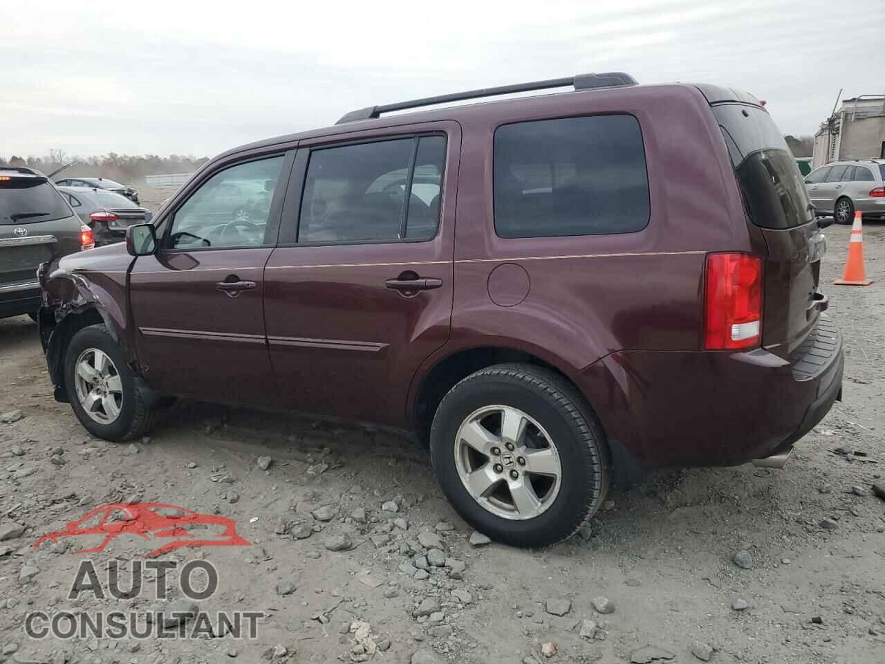 HONDA PILOT 2011 - 5FNYF3H50BB012317