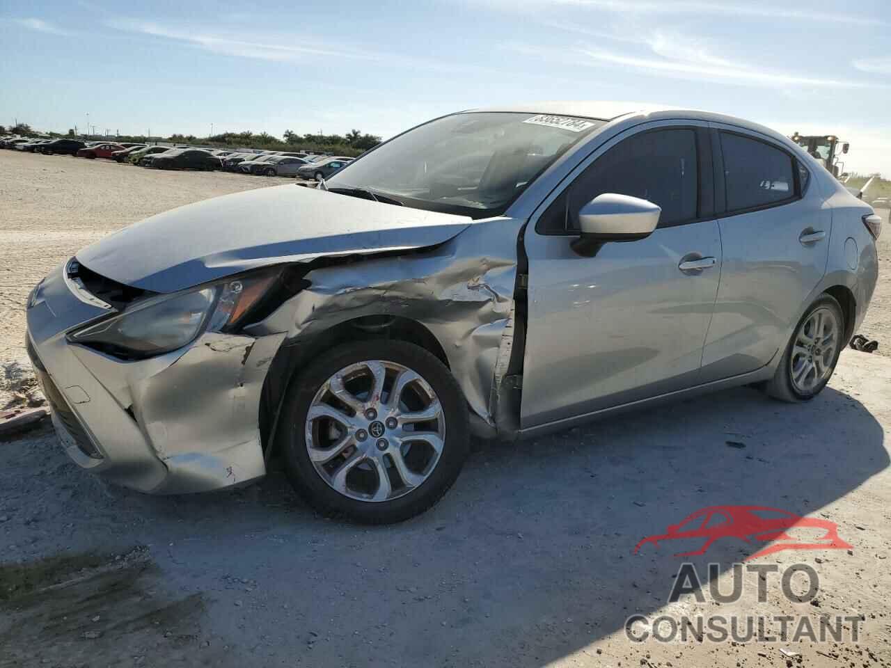 TOYOTA YARIS 2017 - 3MYDLBYVXHY184919