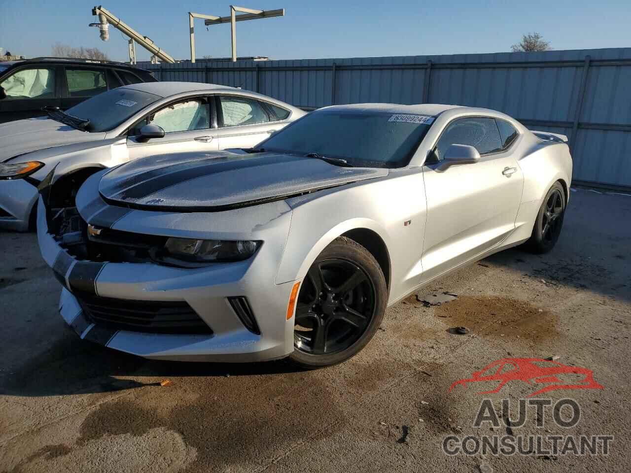 CHEVROLET CAMARO 2018 - 1G1FB1RX7J0188357