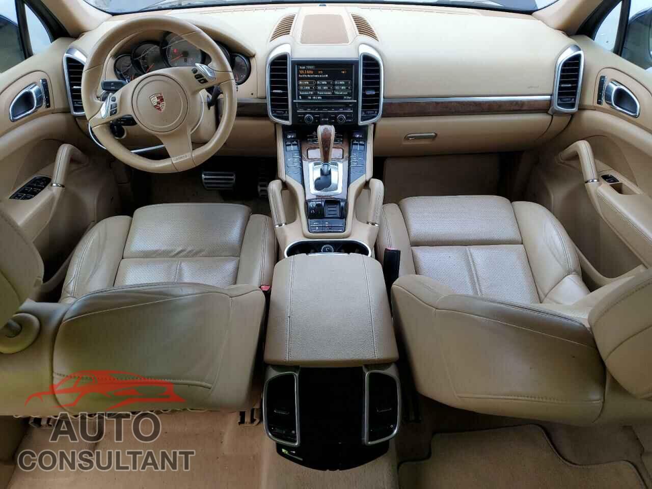 PORSCHE CAYENNE 2011 - WP1AB2A28BLA44113