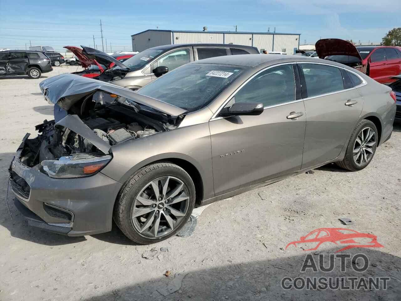CHEVROLET MALIBU 2017 - 1G1ZE5ST3HF270810