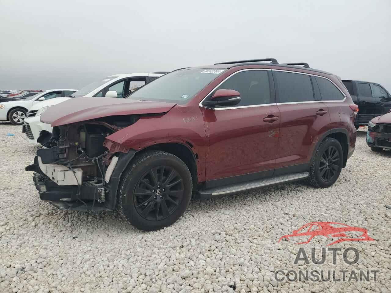 TOYOTA HIGHLANDER 2019 - 5TDKZRFH1KS353699