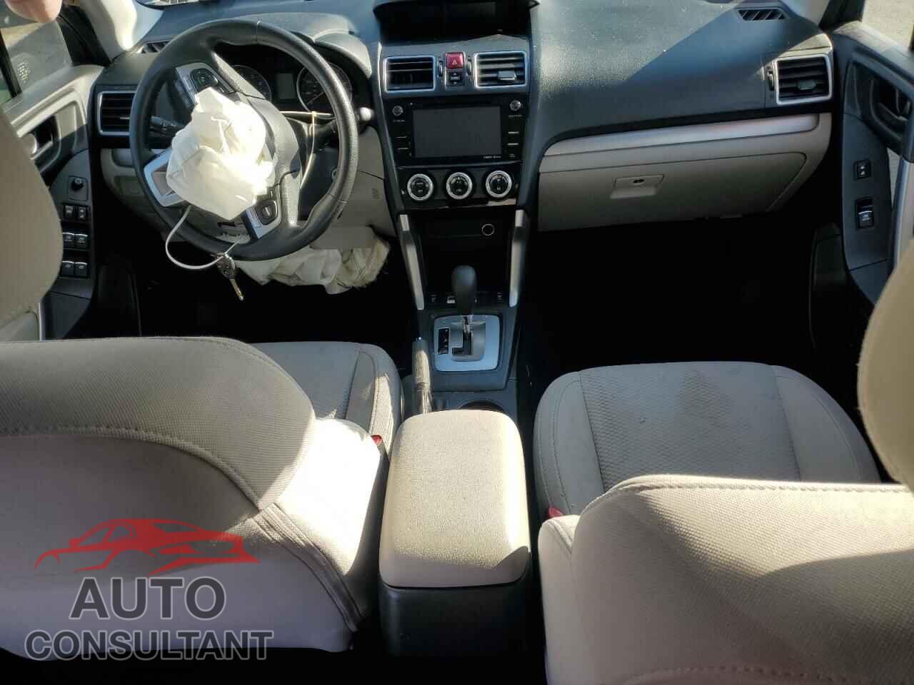 SUBARU FORESTER 2017 - JF2SJAEC5HH573411