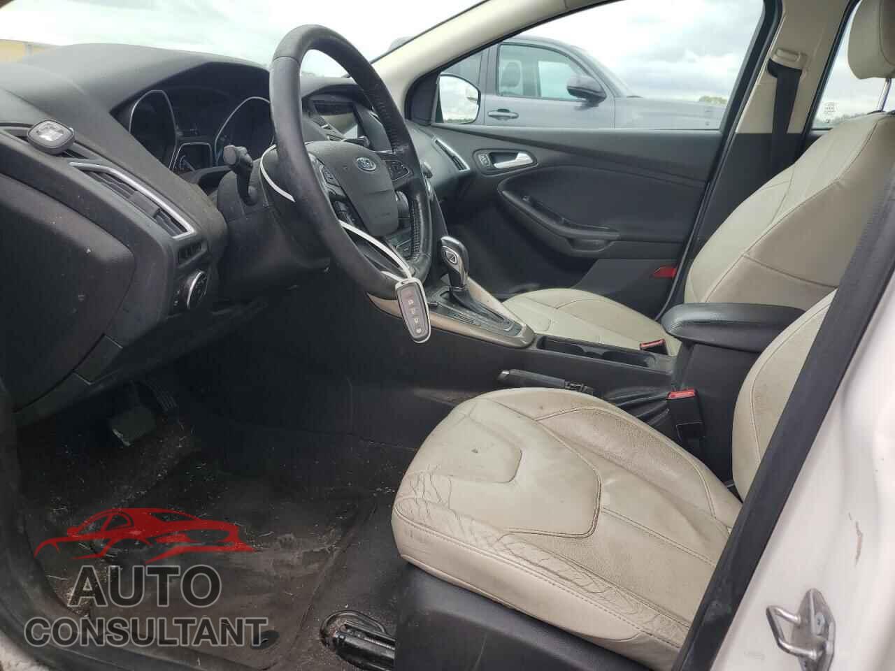 FORD FOCUS 2016 - 1FADP3N2XGL307909