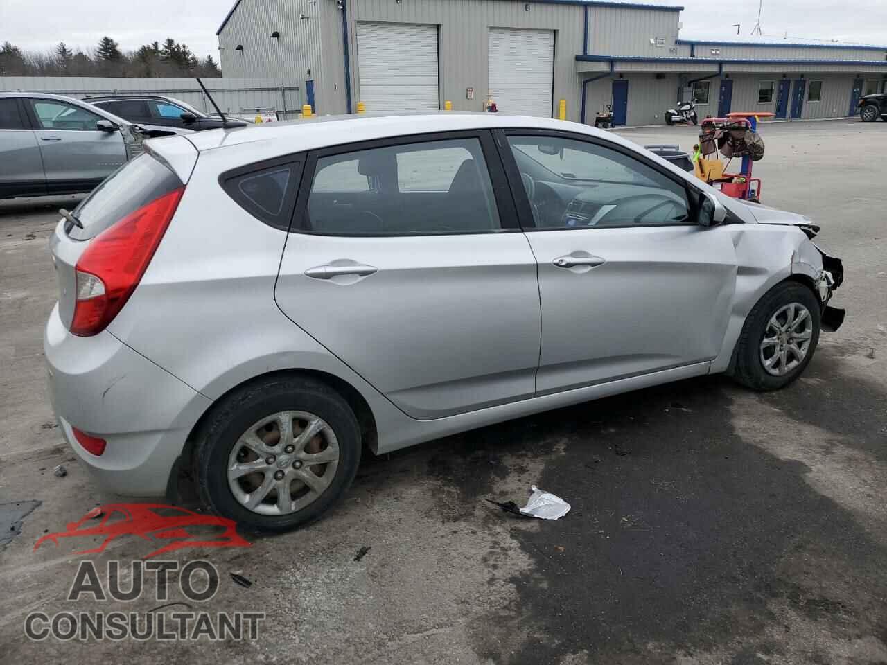 HYUNDAI ACCENT 2012 - KMHCT5AE4CU045267