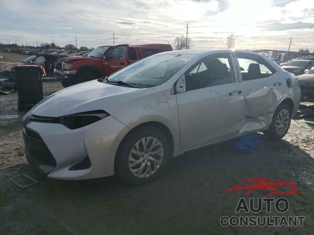 TOYOTA COROLLA 2018 - 2T1BURHE0JC972142