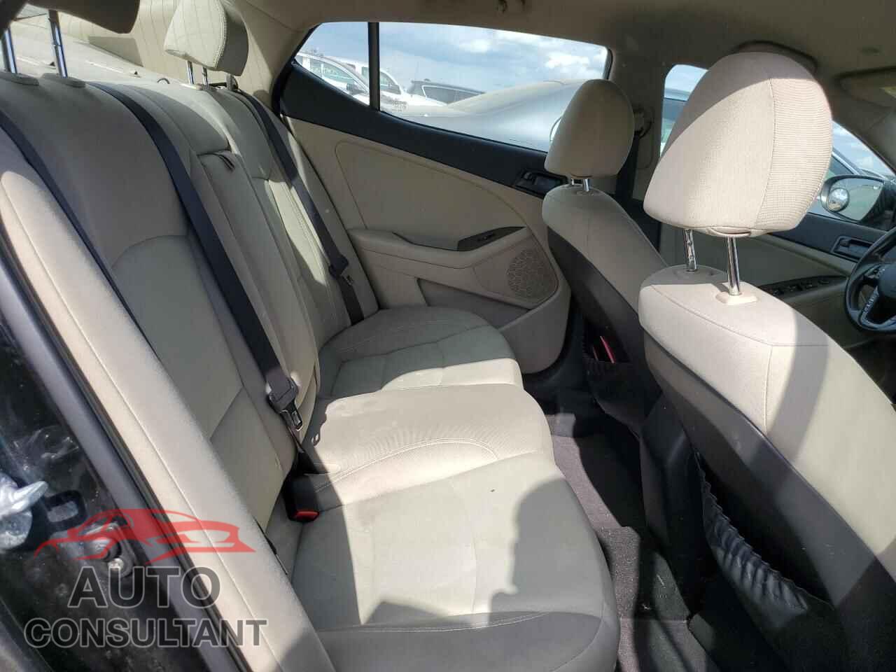 KIA OPTIMA 2013 - KNAGM4A70D5327171