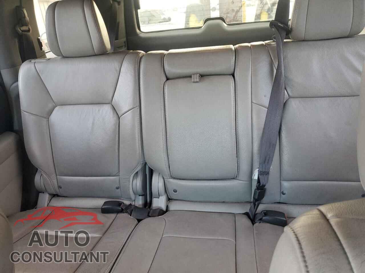 HONDA PILOT 2013 - 5FNYF3H54DB007611