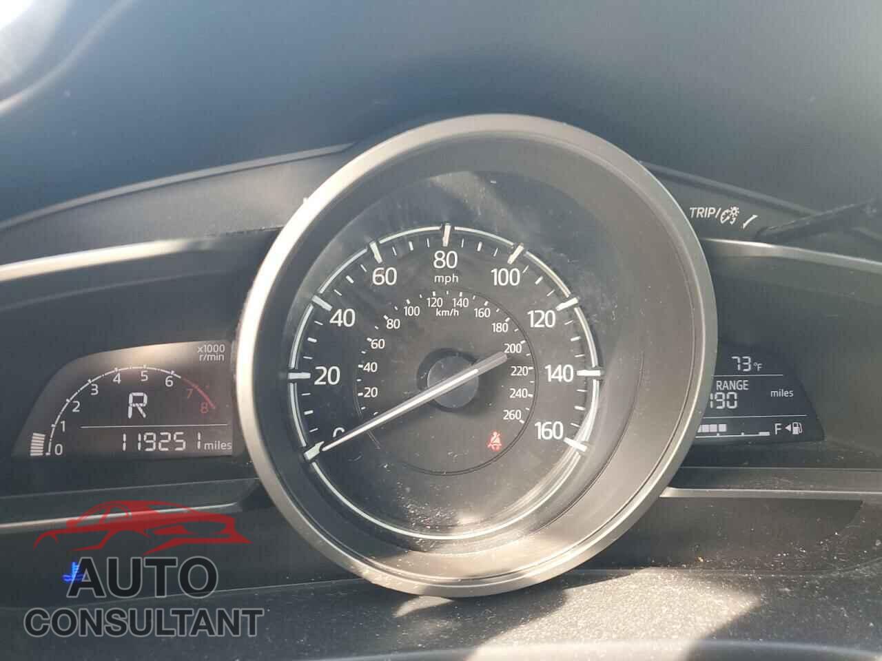 MAZDA 3 2017 - 3MZBN1L79HM109121