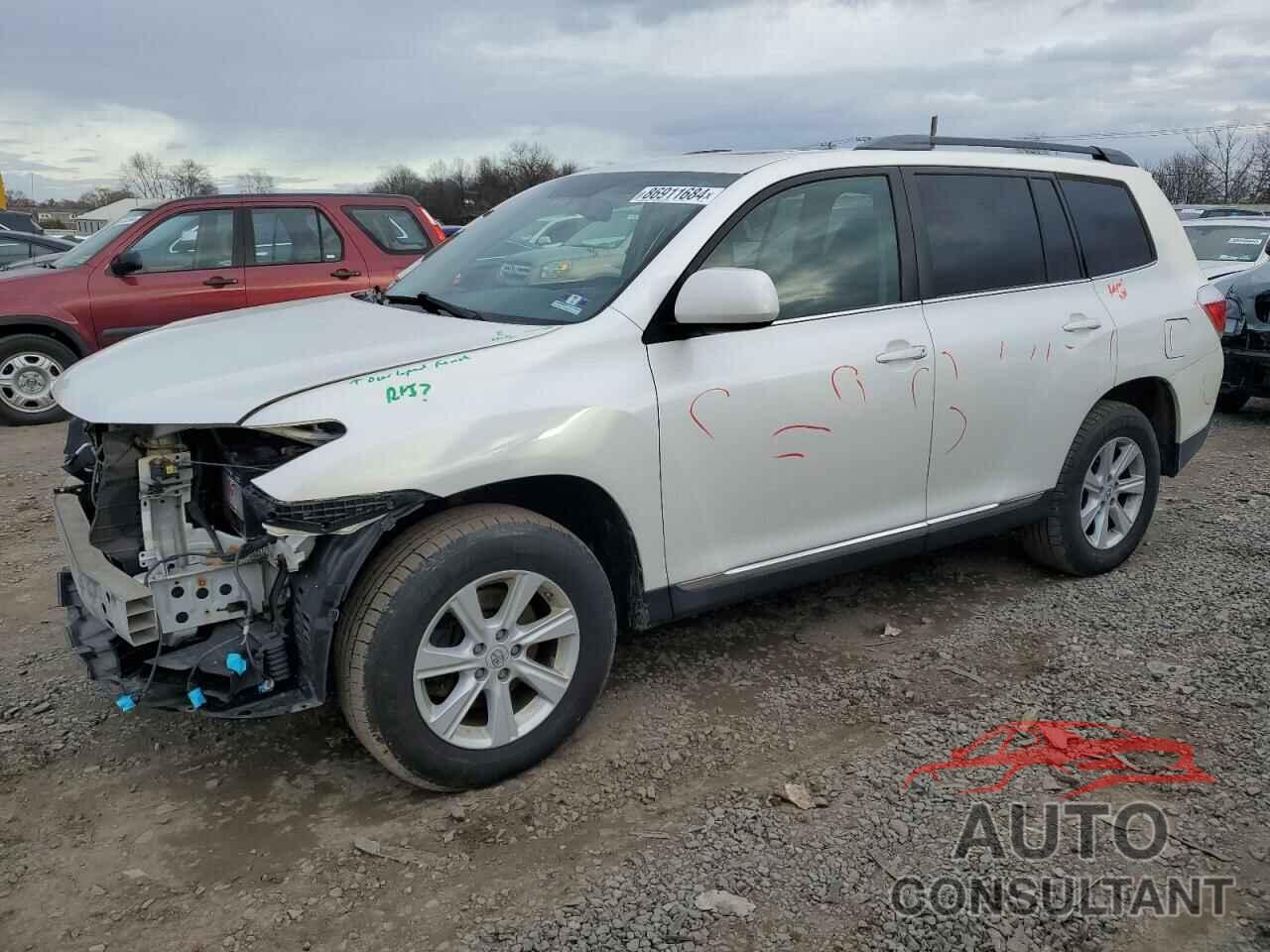 TOYOTA HIGHLANDER 2013 - 5TDBK3EH4DS197535