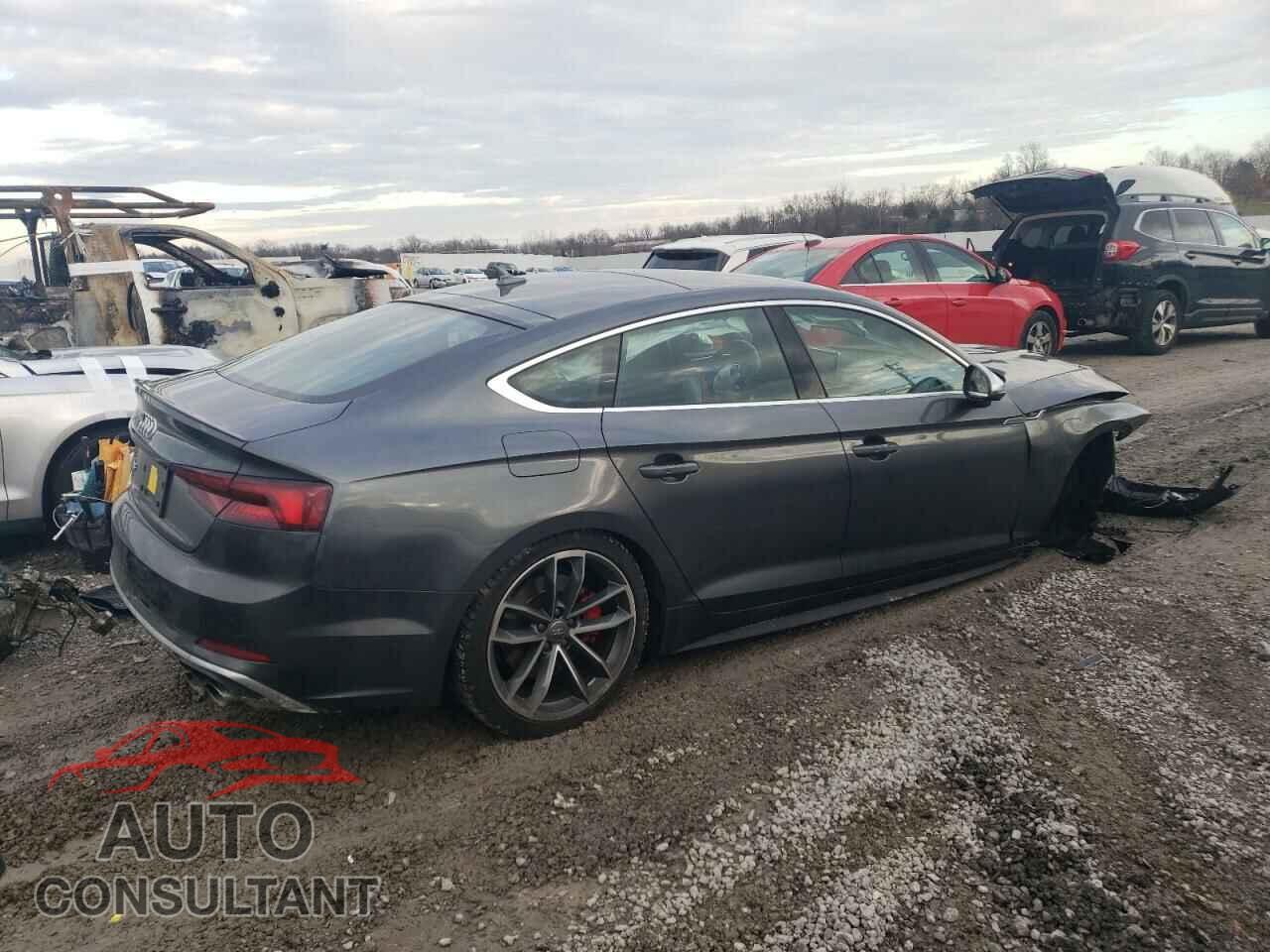 AUDI S5/RS5 2018 - WAUC4CF58JA040664