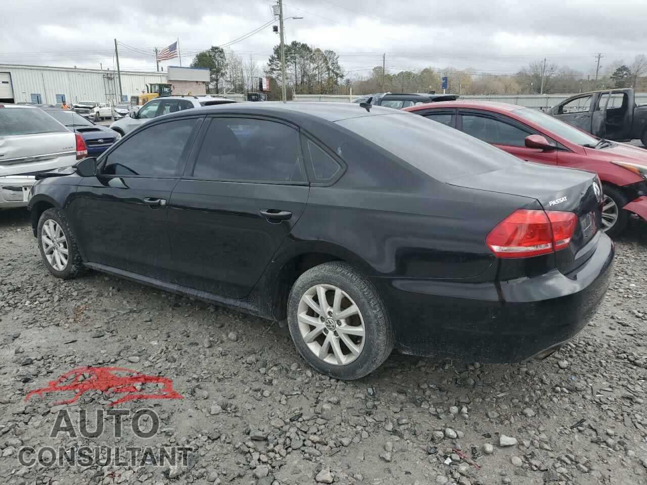 VOLKSWAGEN PASSAT 2012 - 1VWAP7A33CC073011