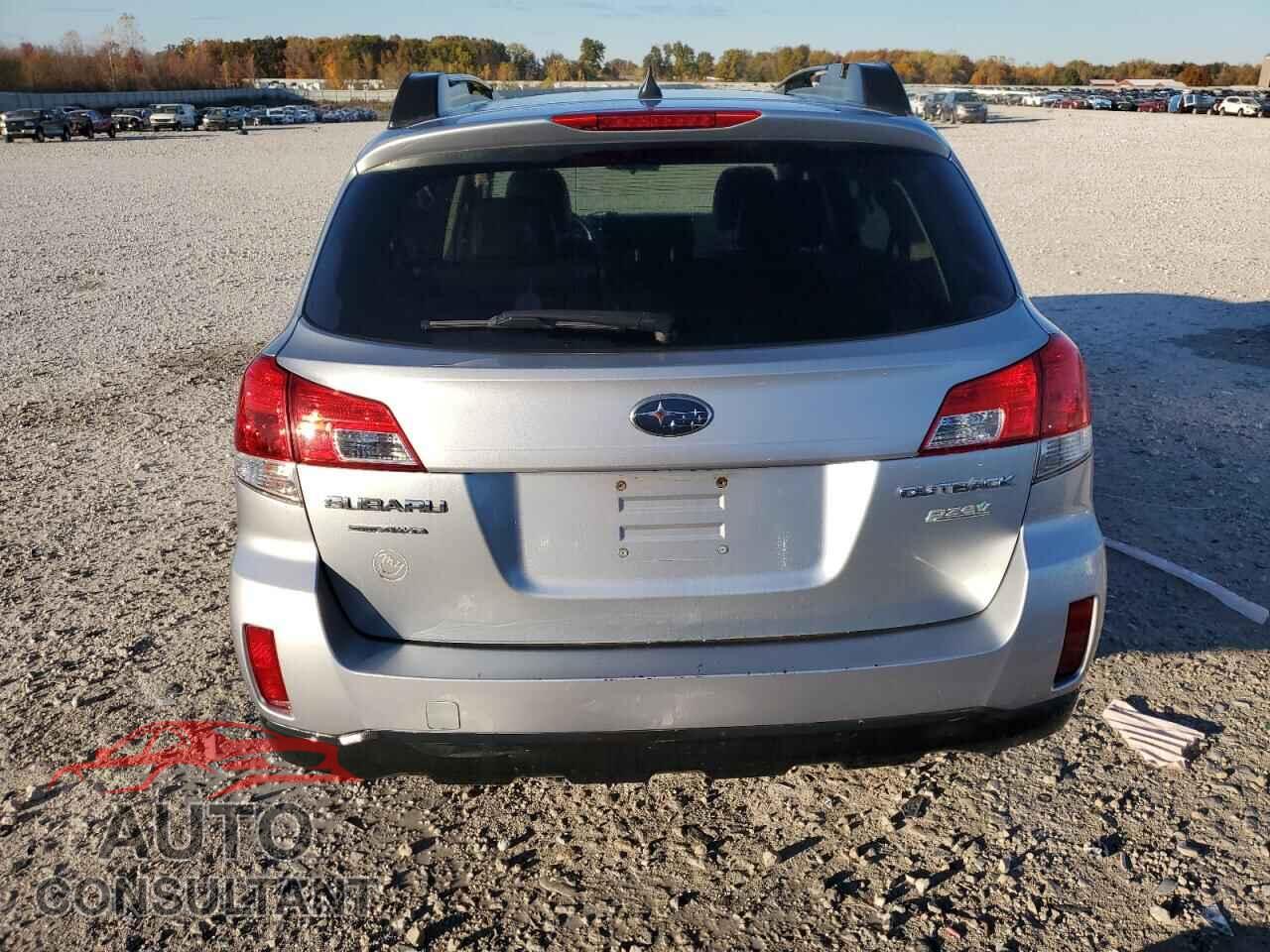 SUBARU OUTBACK 2014 - 4S4BRBCC7E3200732