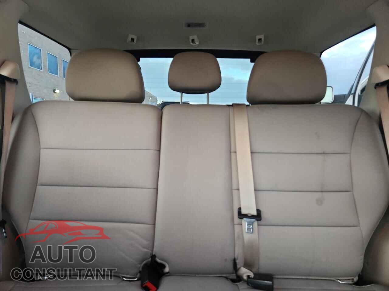 FORD ESCAPE 2011 - 1FMCU0D72BKB72414