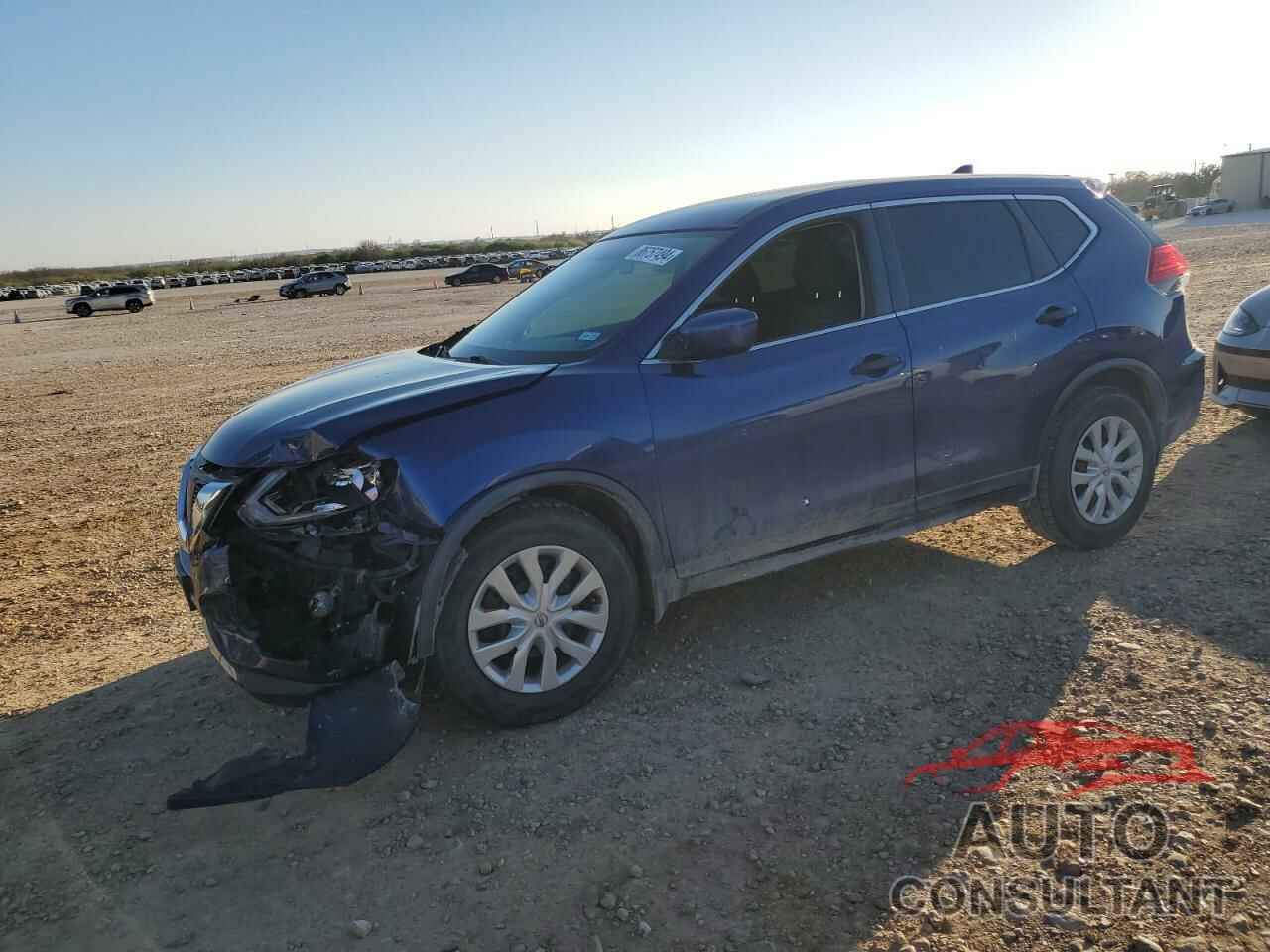 NISSAN ROGUE 2017 - KNMAT2MT1HP600122