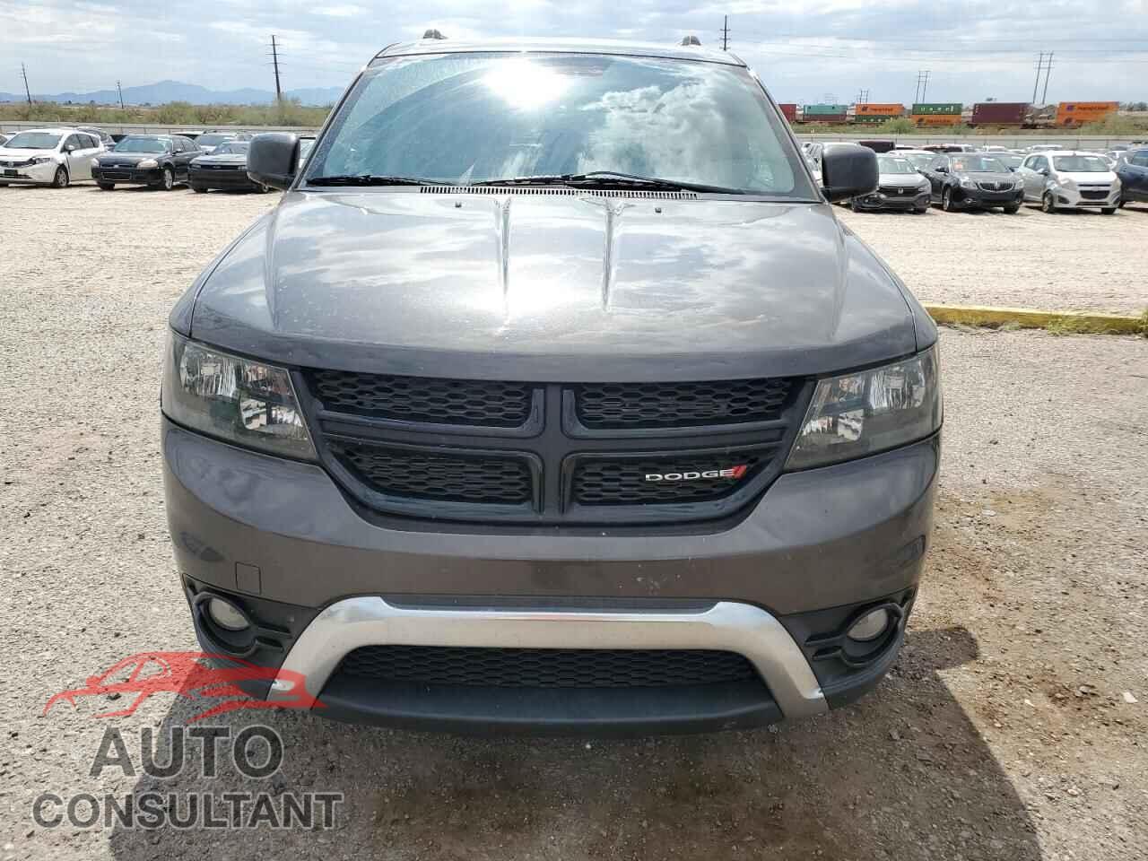 DODGE JOURNEY 2017 - 3C4PDCGG3HT605572