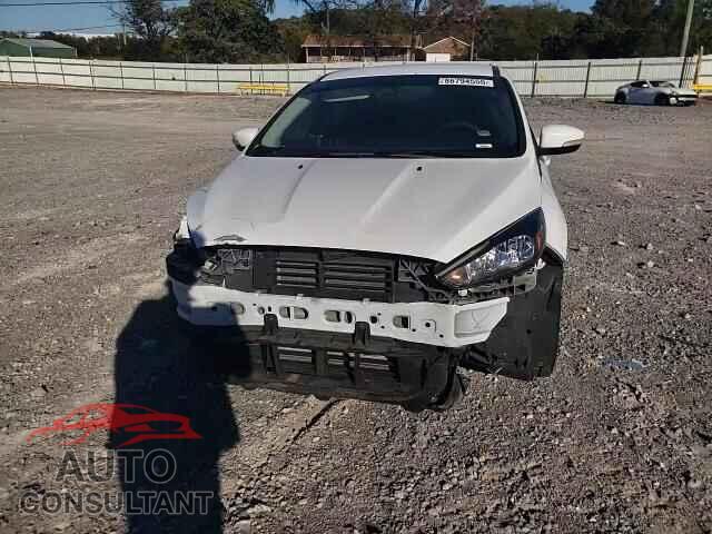 FORD FOCUS 2017 - 1FADP3FE7HL274555