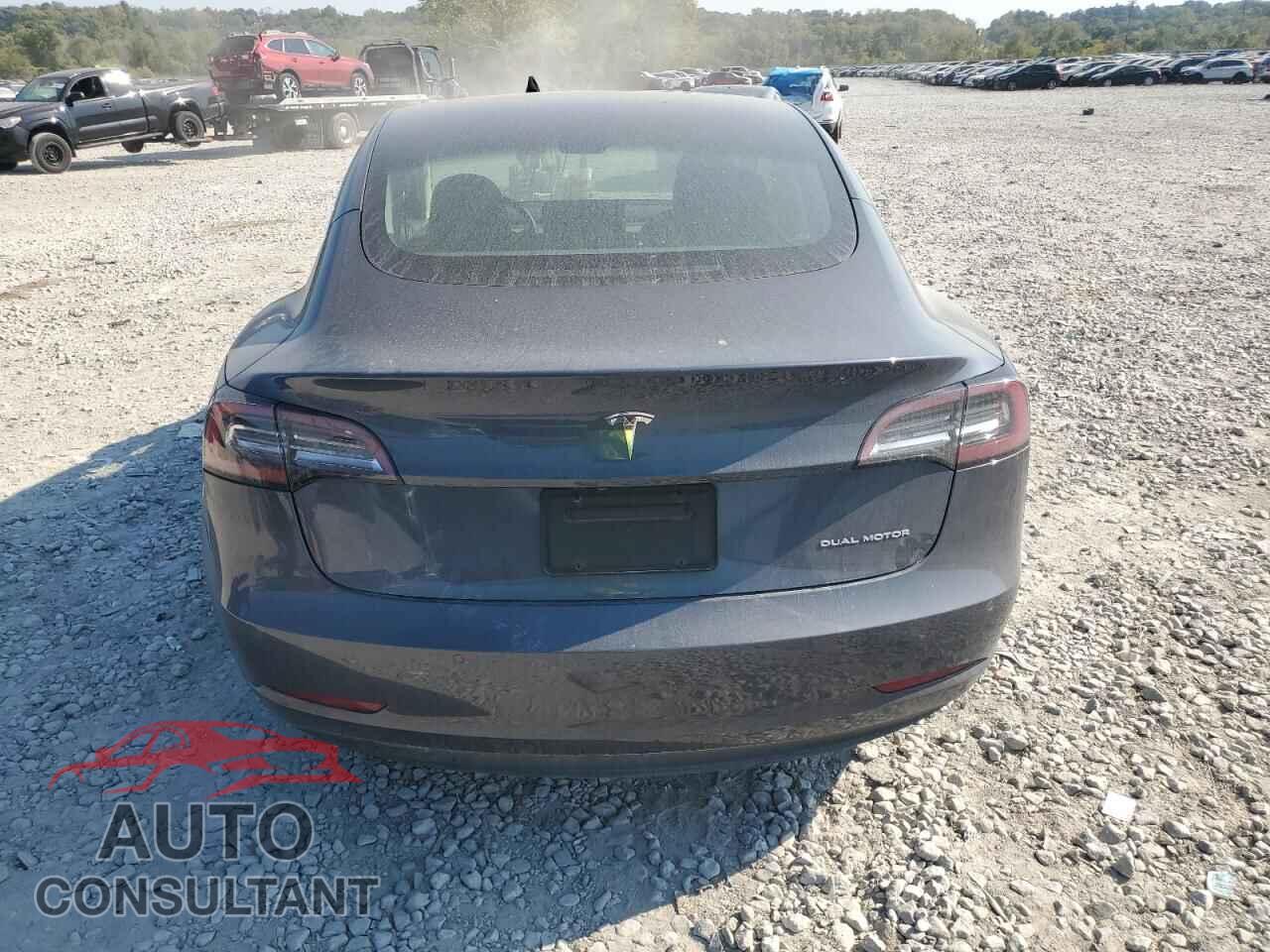 TESLA MODEL 3 2020 - 5YJ3E1EB4LF635307