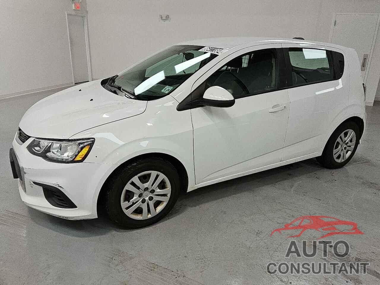 CHEVROLET SONIC 2019 - 1G1JG6SB3K4104794