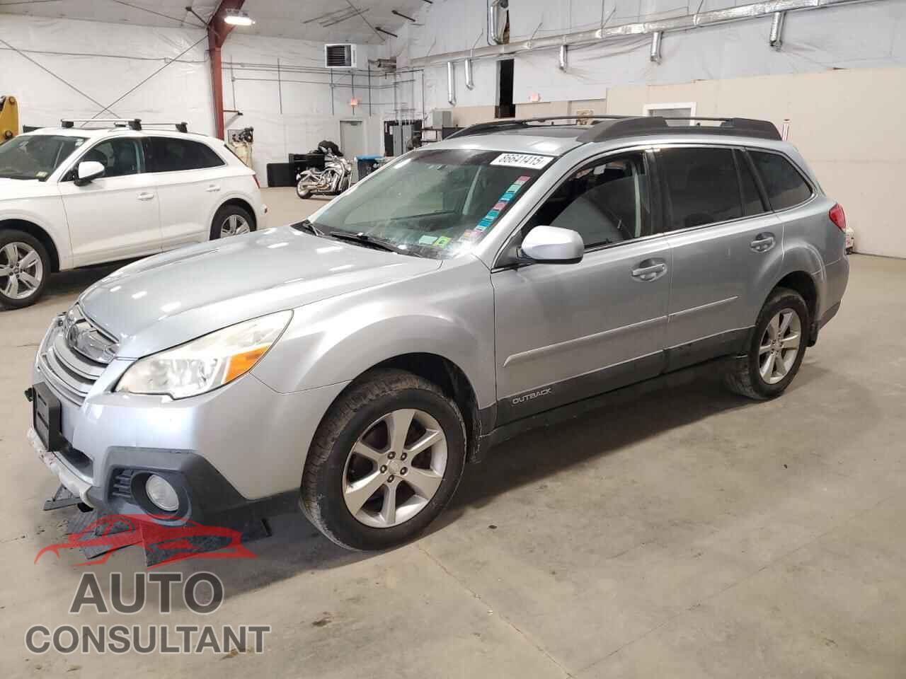 SUBARU OUTBACK 2013 - 4S4BRBKC4D3300884