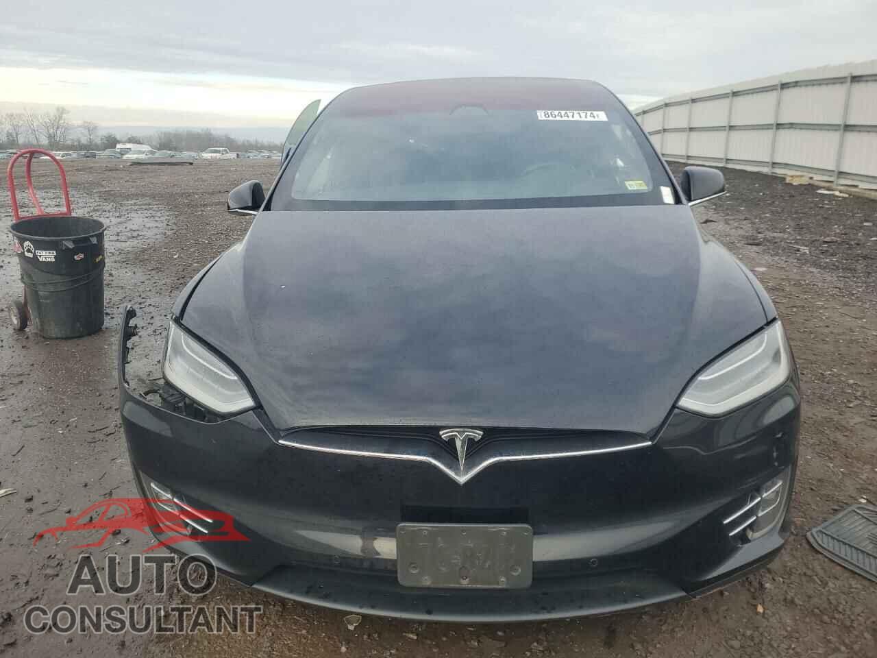 TESLA MODEL X 2017 - 5YJXCDE2XHF049355