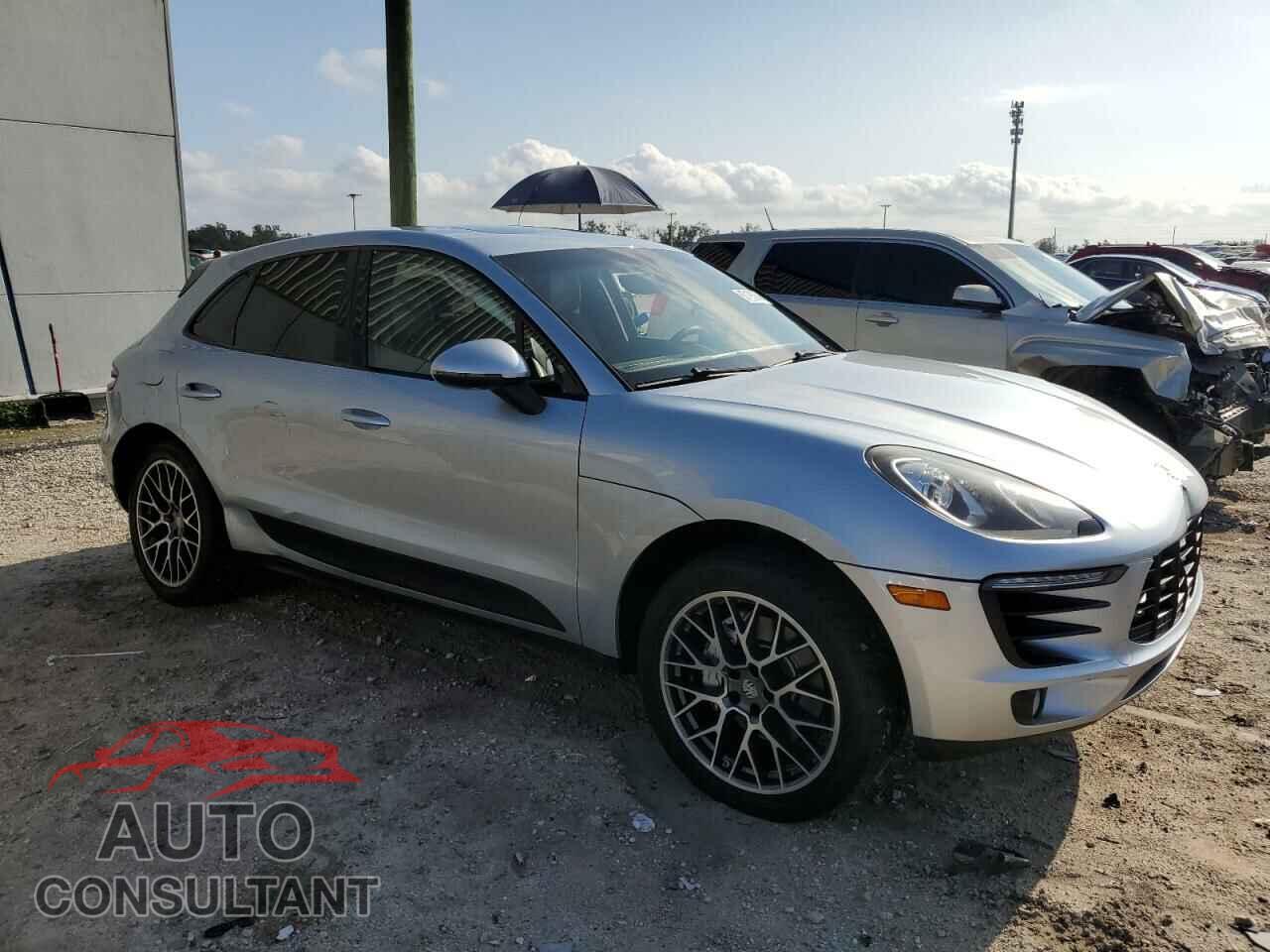 PORSCHE MACAN 2016 - WP1AB2A57GLB47508
