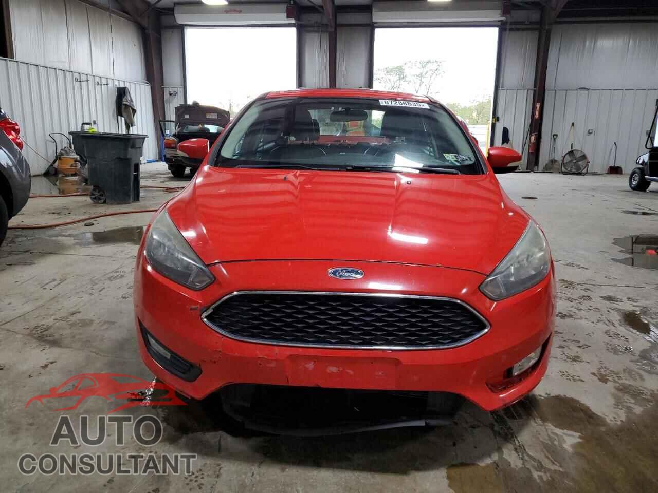 FORD FOCUS 2016 - 1FADP3F2XGL302692