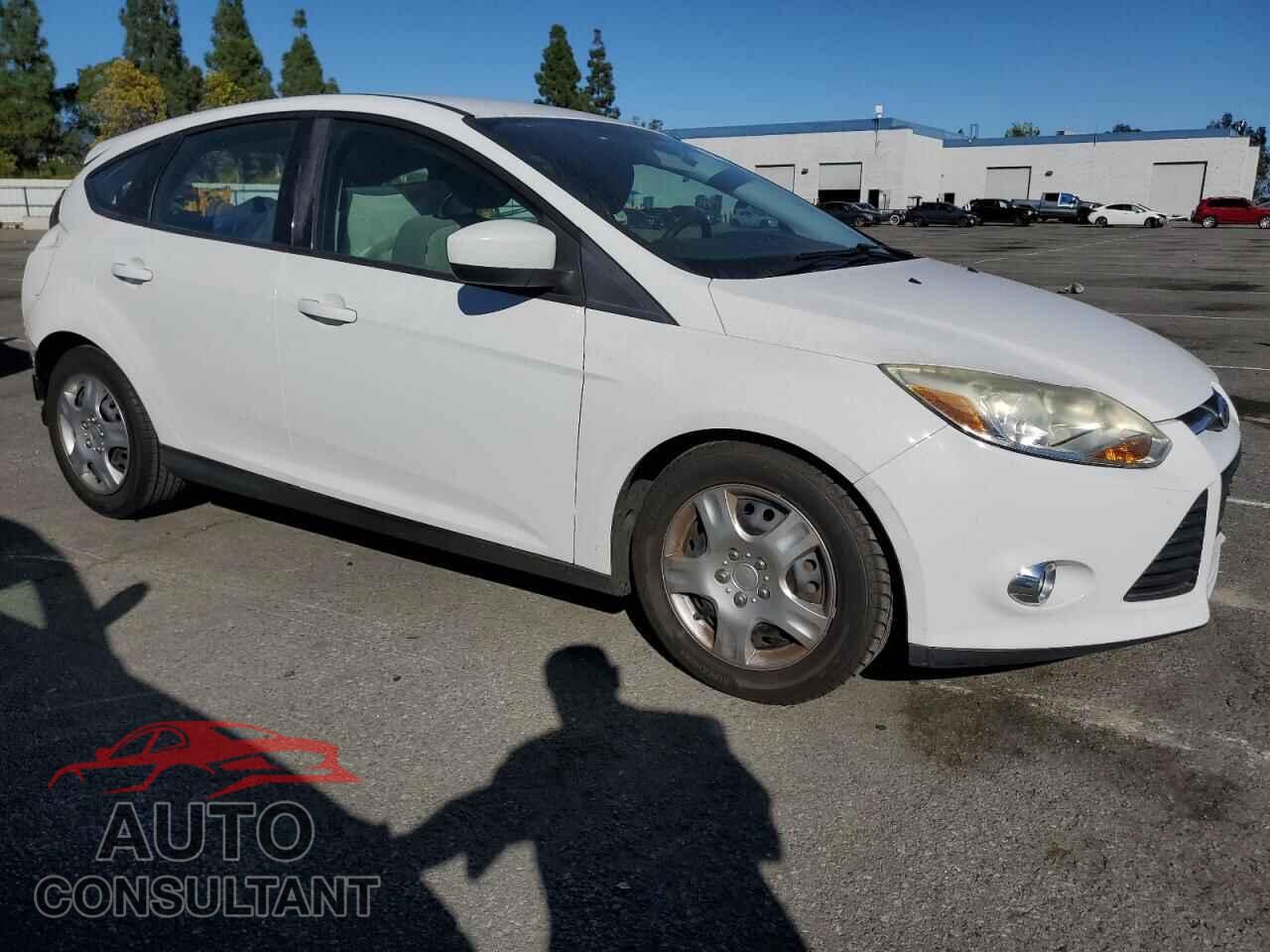 FORD FOCUS 2012 - 1FAHP3K28CL273744