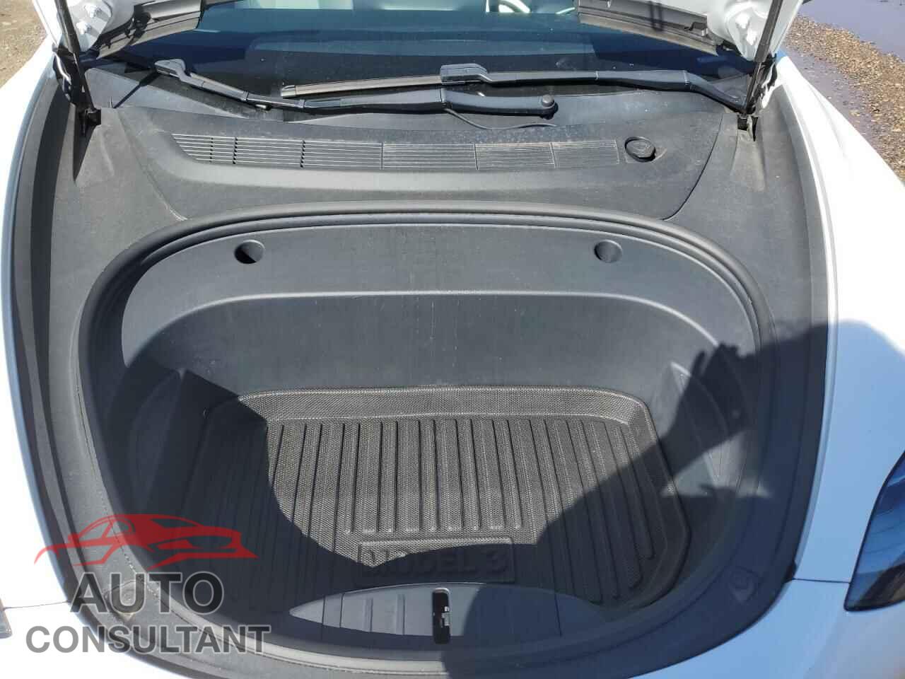 TESLA MODEL 3 2021 - 5YJ3E1EA3MF915700