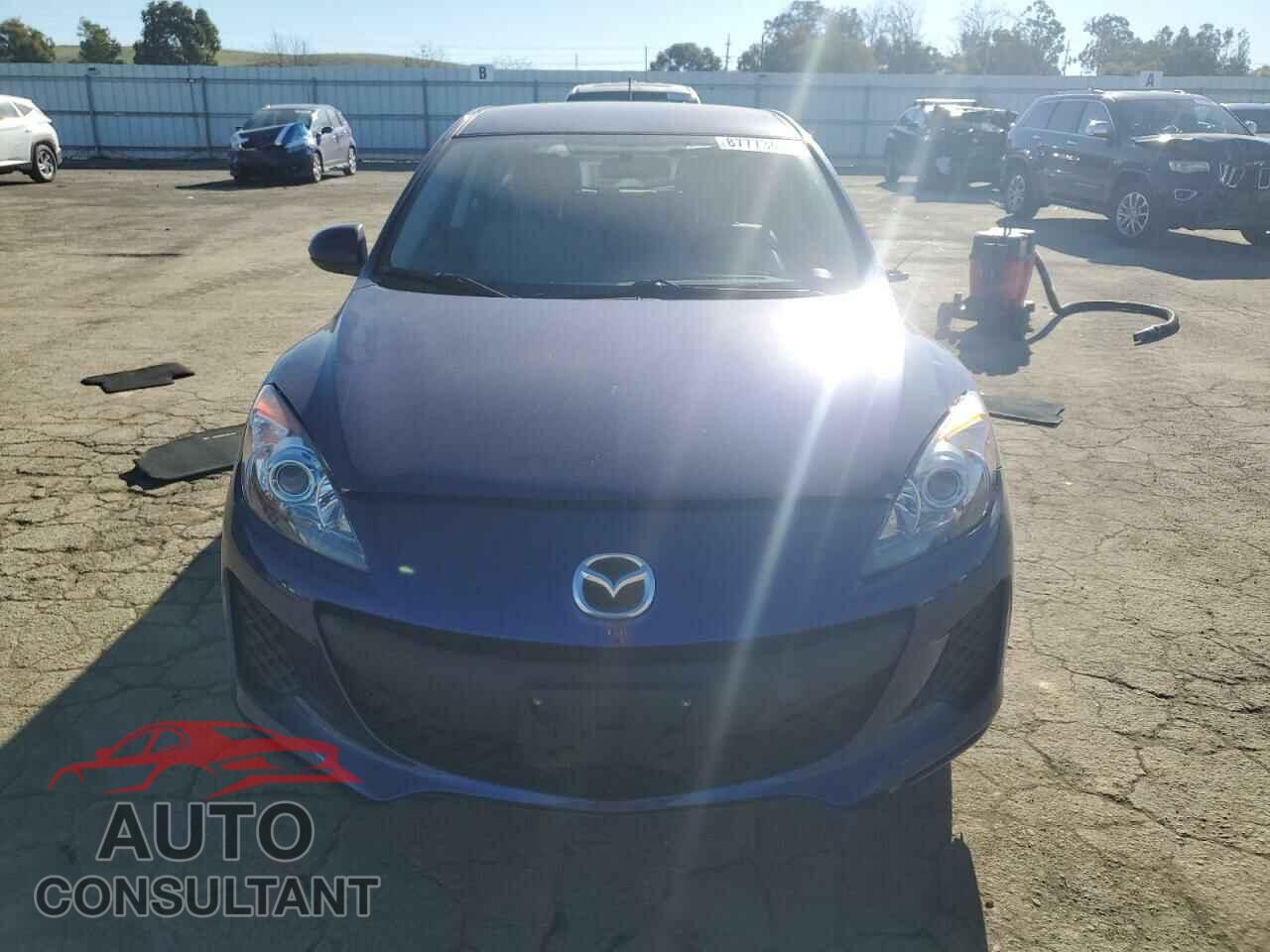 MAZDA 3 2013 - JM1BL1LP3D1748644