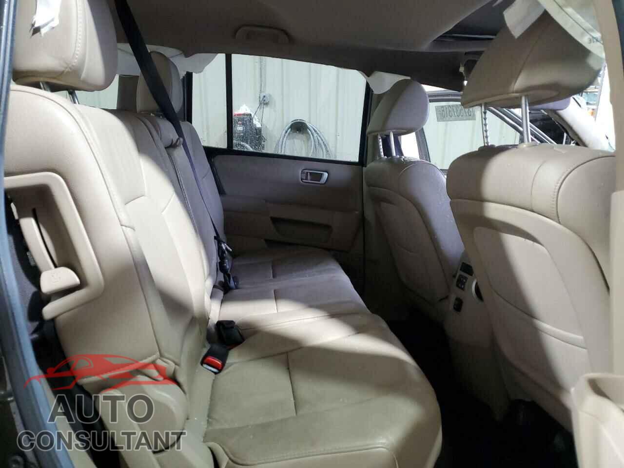 HONDA PILOT 2013 - 5FNYF3H7XDB013267