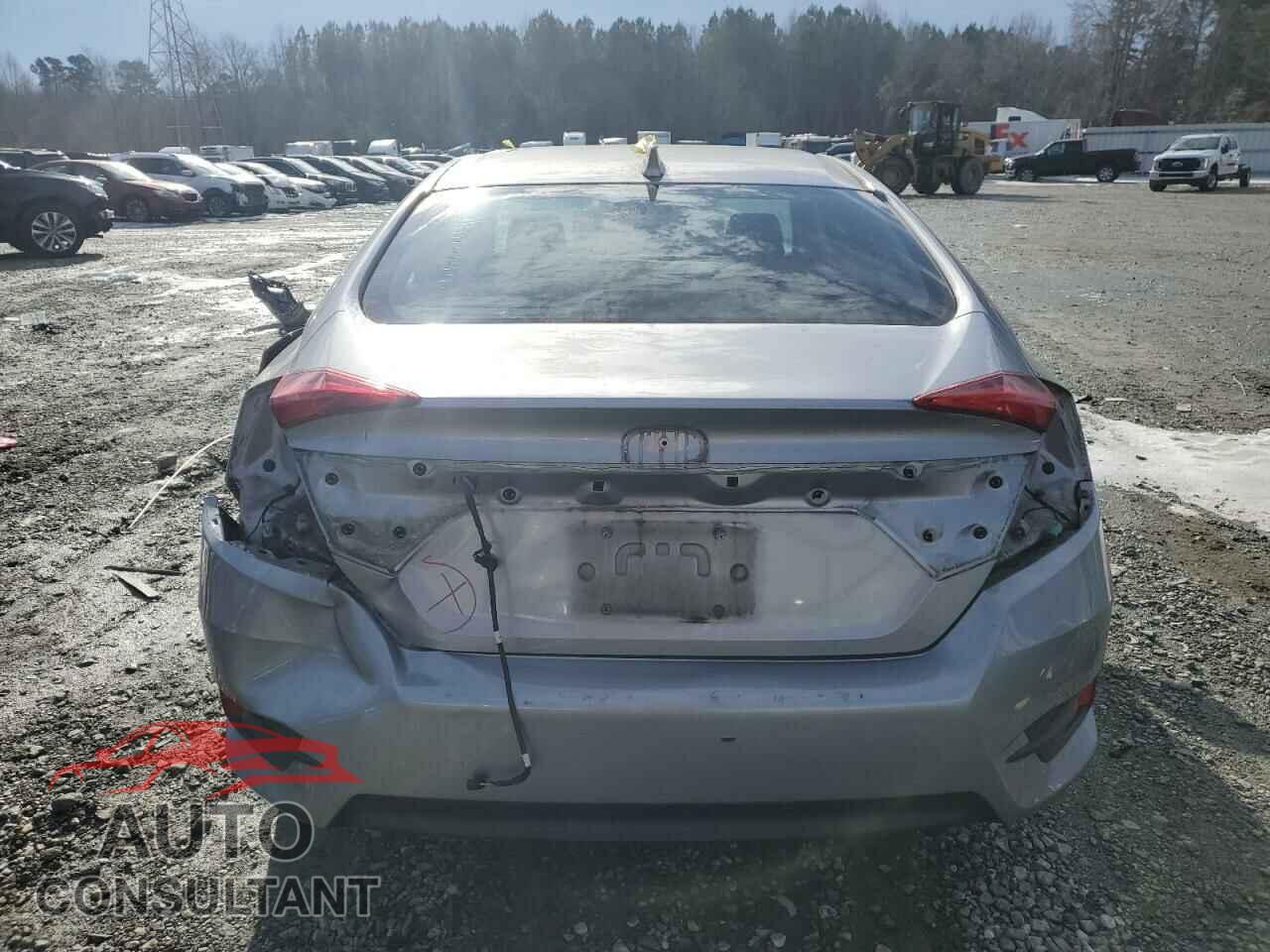 HONDA CIVIC 2017 - 2HGFC2F82HH545877
