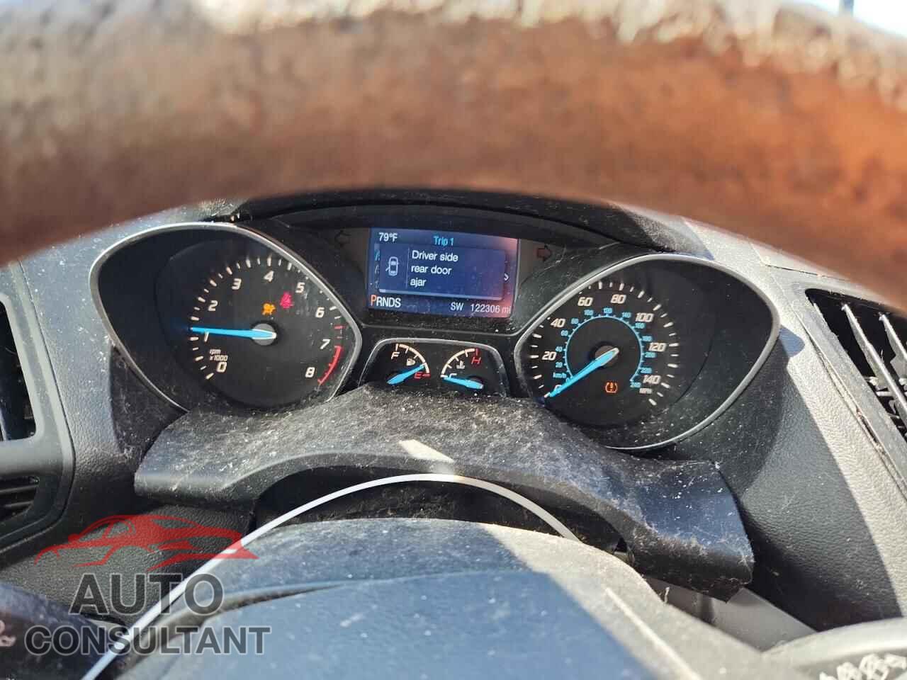 FORD ESCAPE 2015 - 1FMCU0G74FUB36732