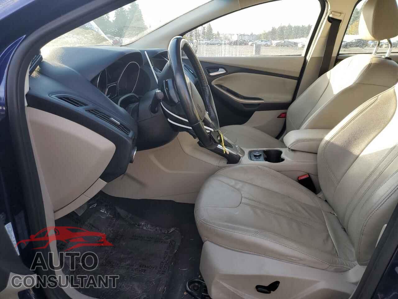 FORD FOCUS 2012 - 1FAHP3H27CL105231
