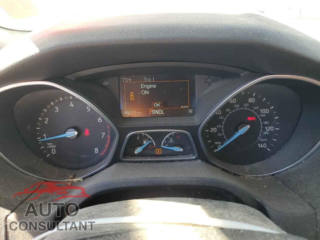 FORD FOCUS 2015 - 1FADP3F28FL256245