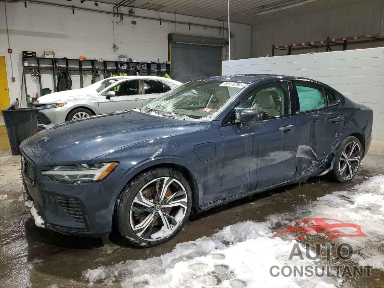 VOLVO S60 PLUS 2023 - 7JRH60FW3PG251319