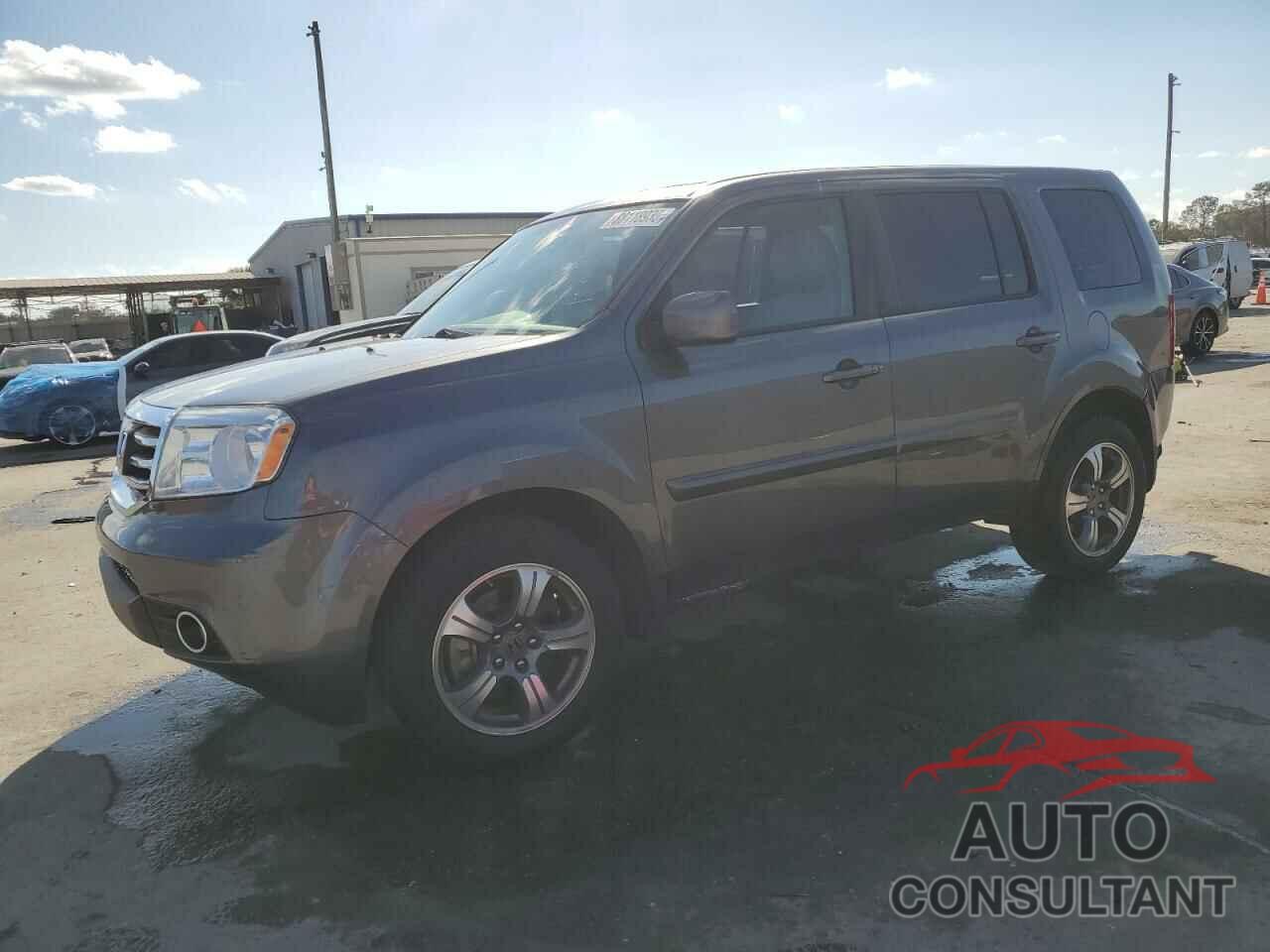 HONDA PILOT 2015 - 5FNYF3H3XFB034782