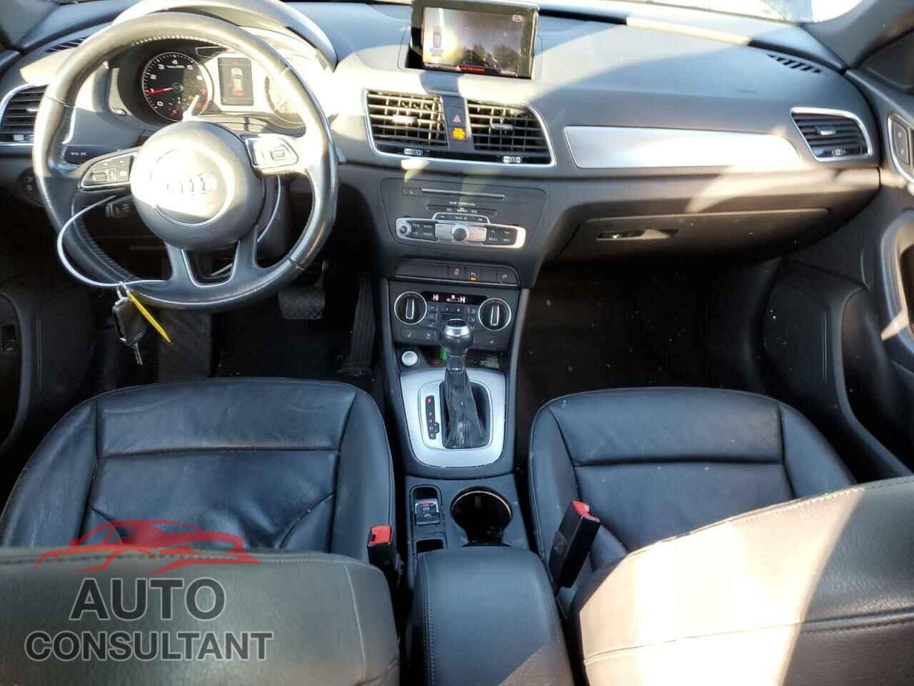 AUDI Q3 2016 - WA1BFCFS2GR010921
