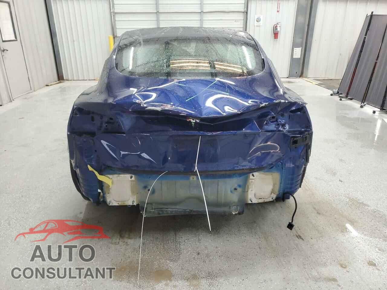 TESLA MODEL 3 2022 - 5YJ3E1EA5NF369189