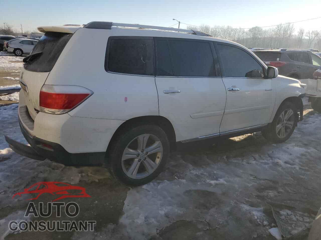 TOYOTA HIGHLANDER 2013 - 5TDDK3EH8DS238211