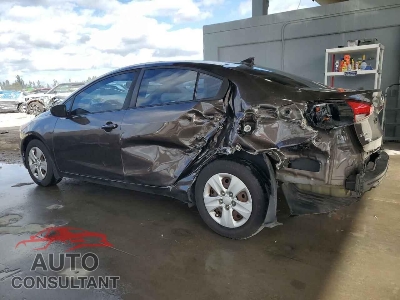 KIA FORTE 2017 - 3KPFK4A71HE157322