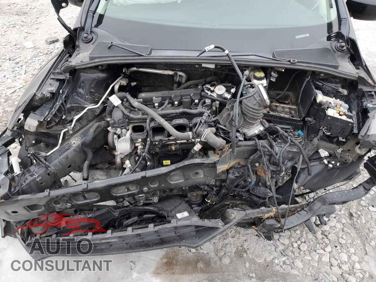 FORD FOCUS 2018 - 1FADP3F2XJL302974