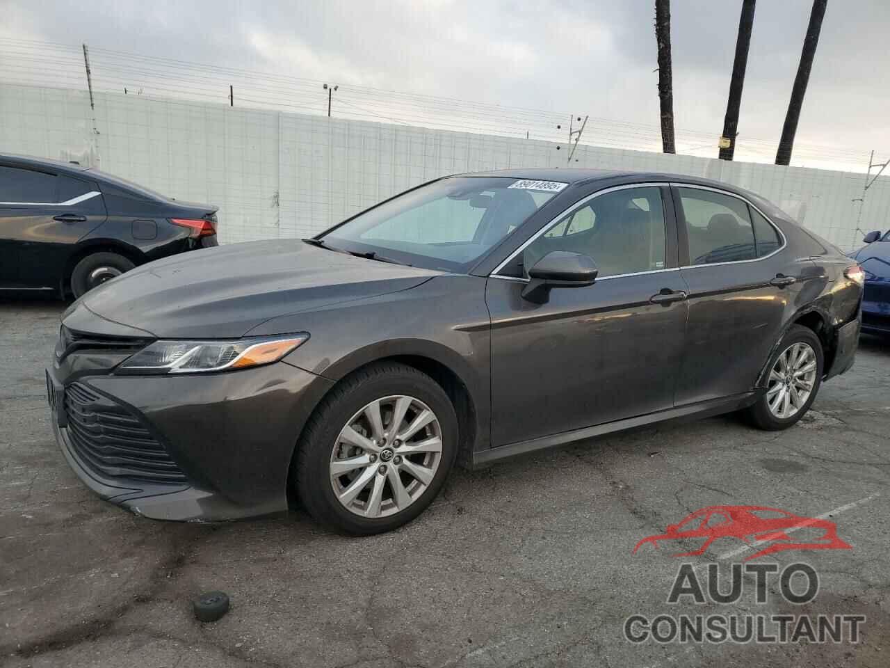TOYOTA CAMRY 2018 - JTNB11HK2J3050413