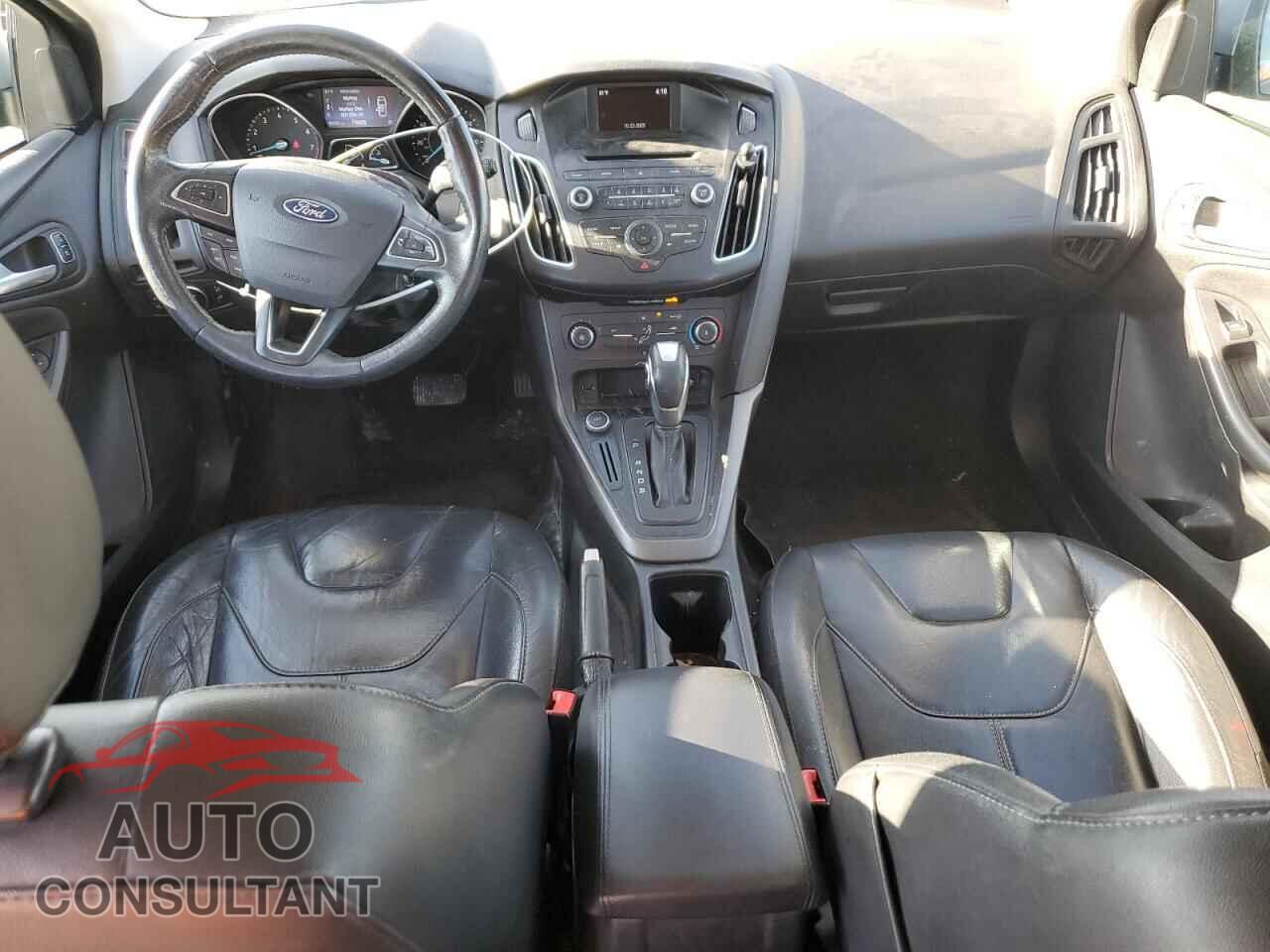 FORD FOCUS 2016 - 1FADP3K26GL329216