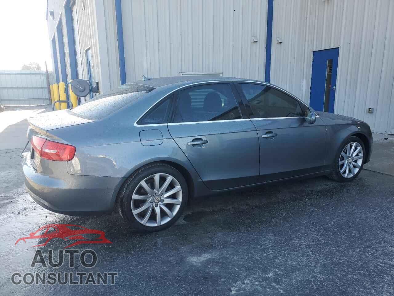 AUDI A4 2013 - WAUFFAFL5DN014448