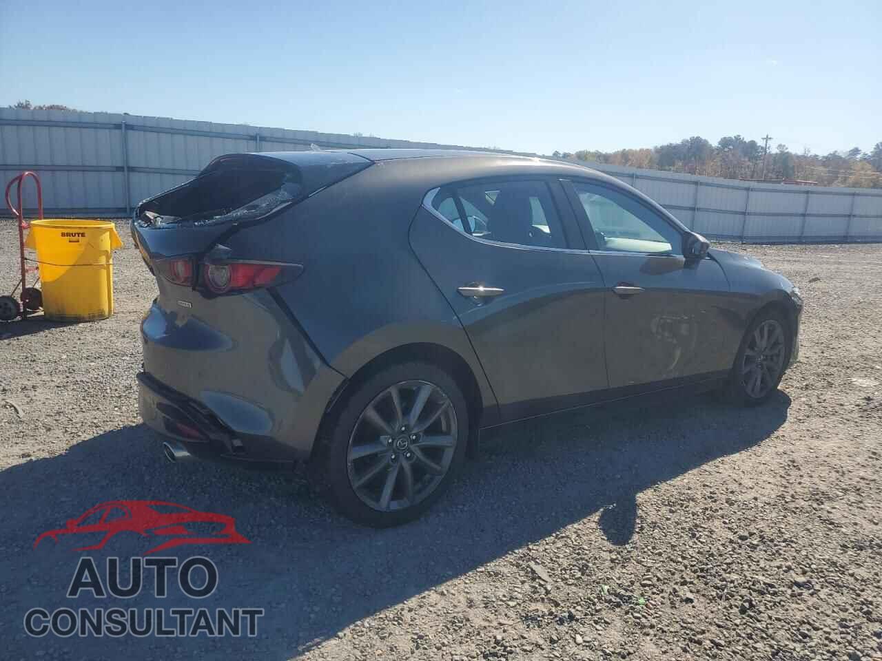MAZDA 3 2021 - JM1BPBLL9M1344268