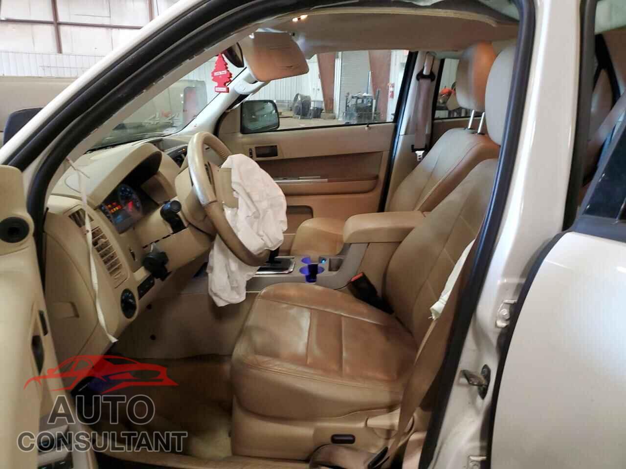FORD ESCAPE 2010 - 1FMCU0DG2AKC65996