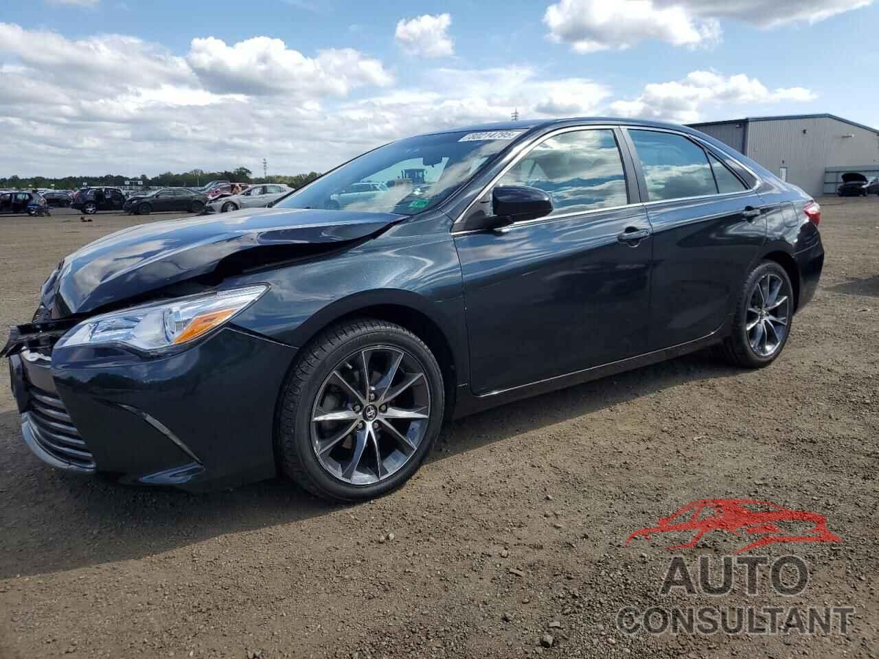 TOYOTA CAMRY 2016 - 4T4BF1FK1GR539575