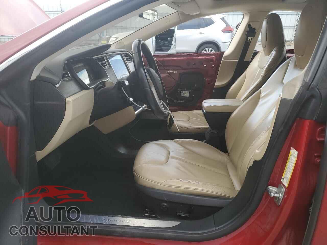 TESLA MODEL S 2015 - 5YJSA1H11FF080167