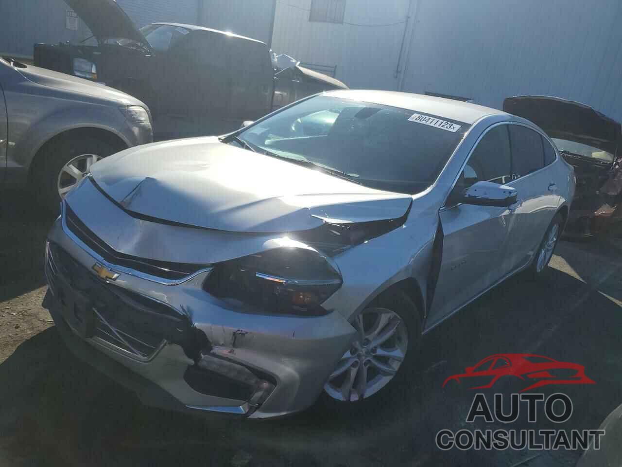 CHEVROLET MALIBU 2017 - 1G1ZE5ST6HF131397